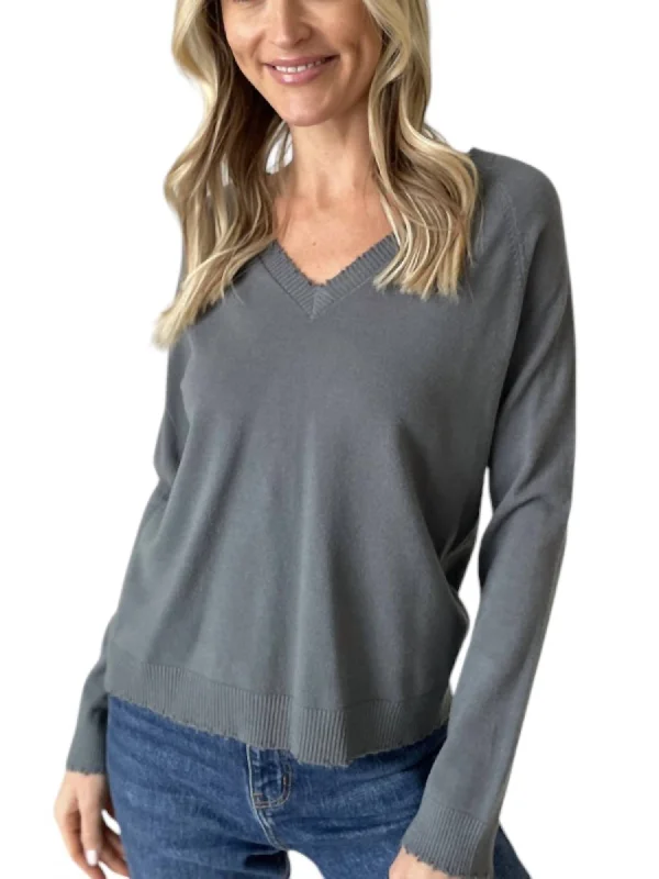 Andrea Distressed V-Neck Top In Slate